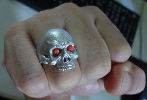 skull-ring